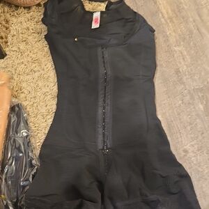 Doribell Women's Colombiana Shapewear Short Tira Sisa Broche